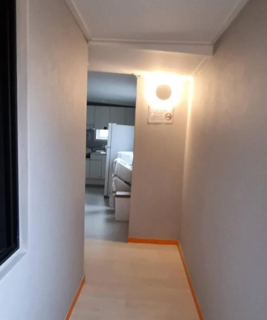 Πανσιόν Tangerine Stay Hongdae Hongdae Street Hongik University Station Accommodation Yeontral Park 2 Minutes Dining Room Table For 8 People Σεούλ
